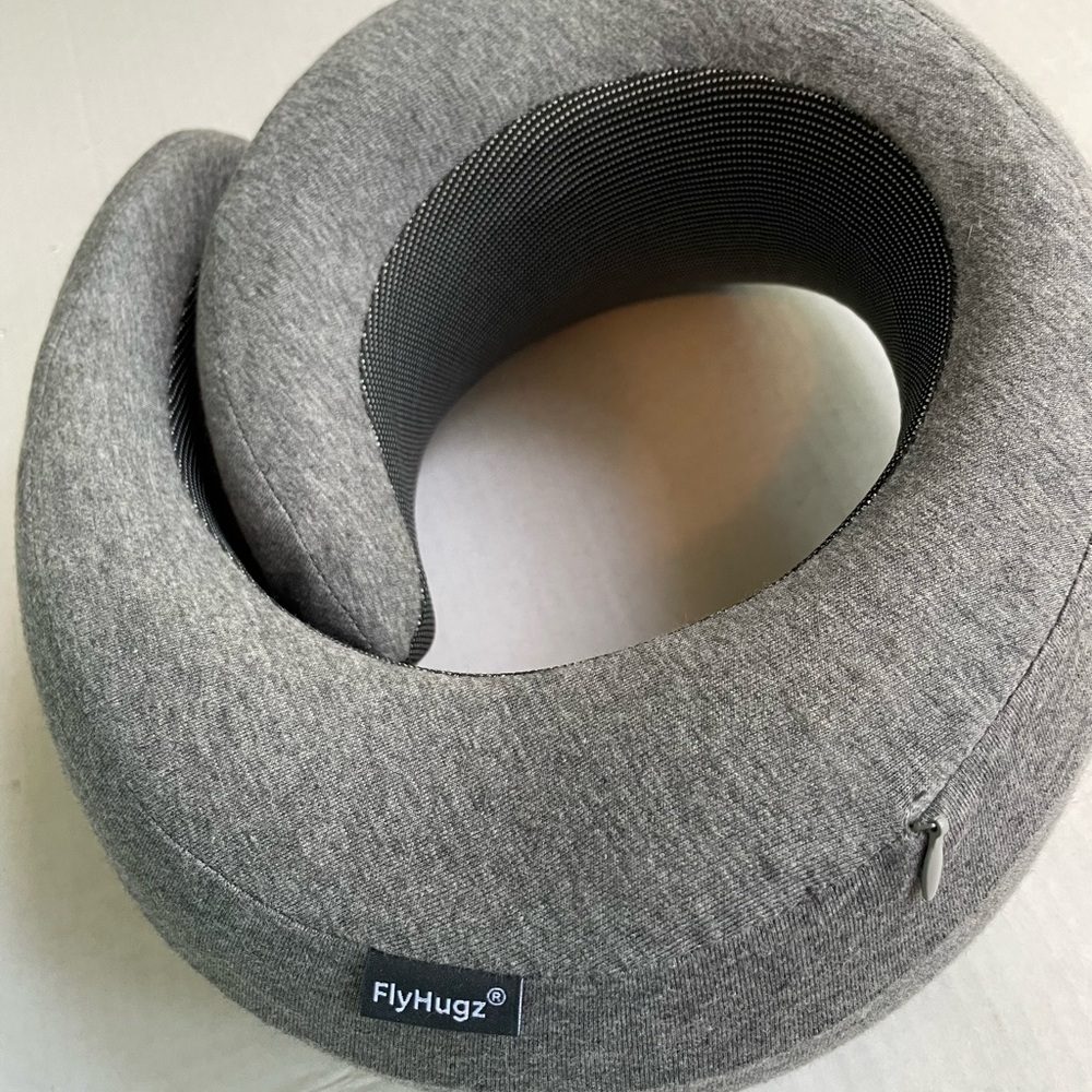FlyHugz Travel Neck Support Pillow